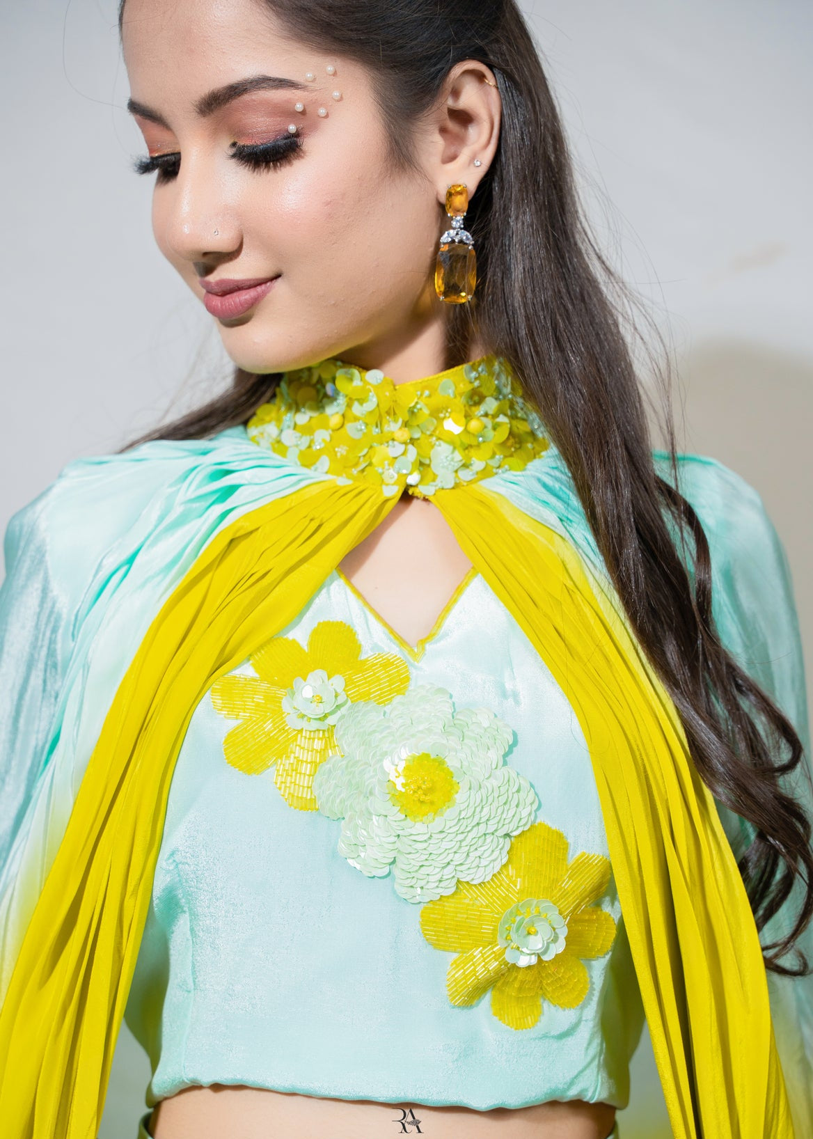 Lemon yellow ombre cape set