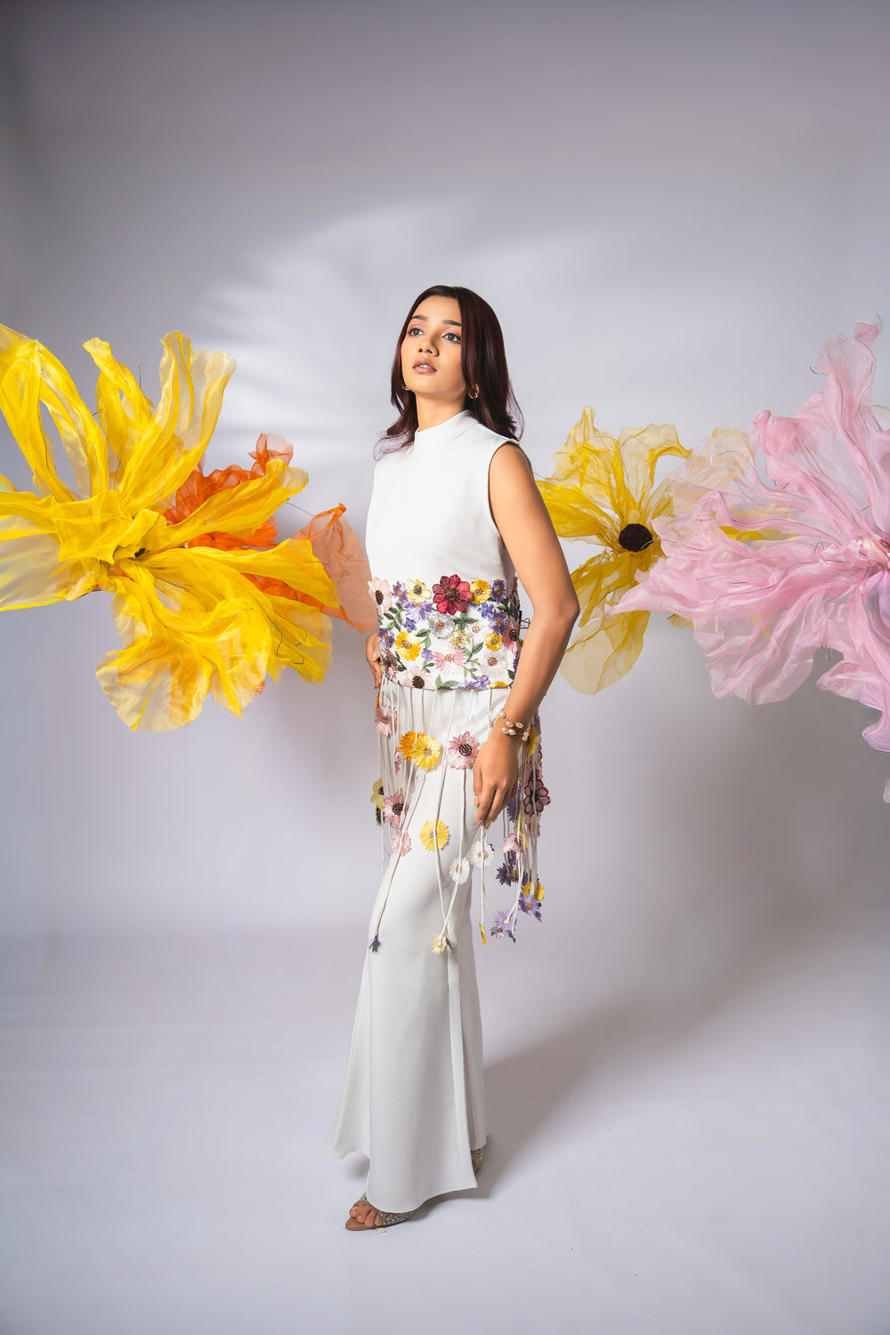 White floral embellished dori co-ord set