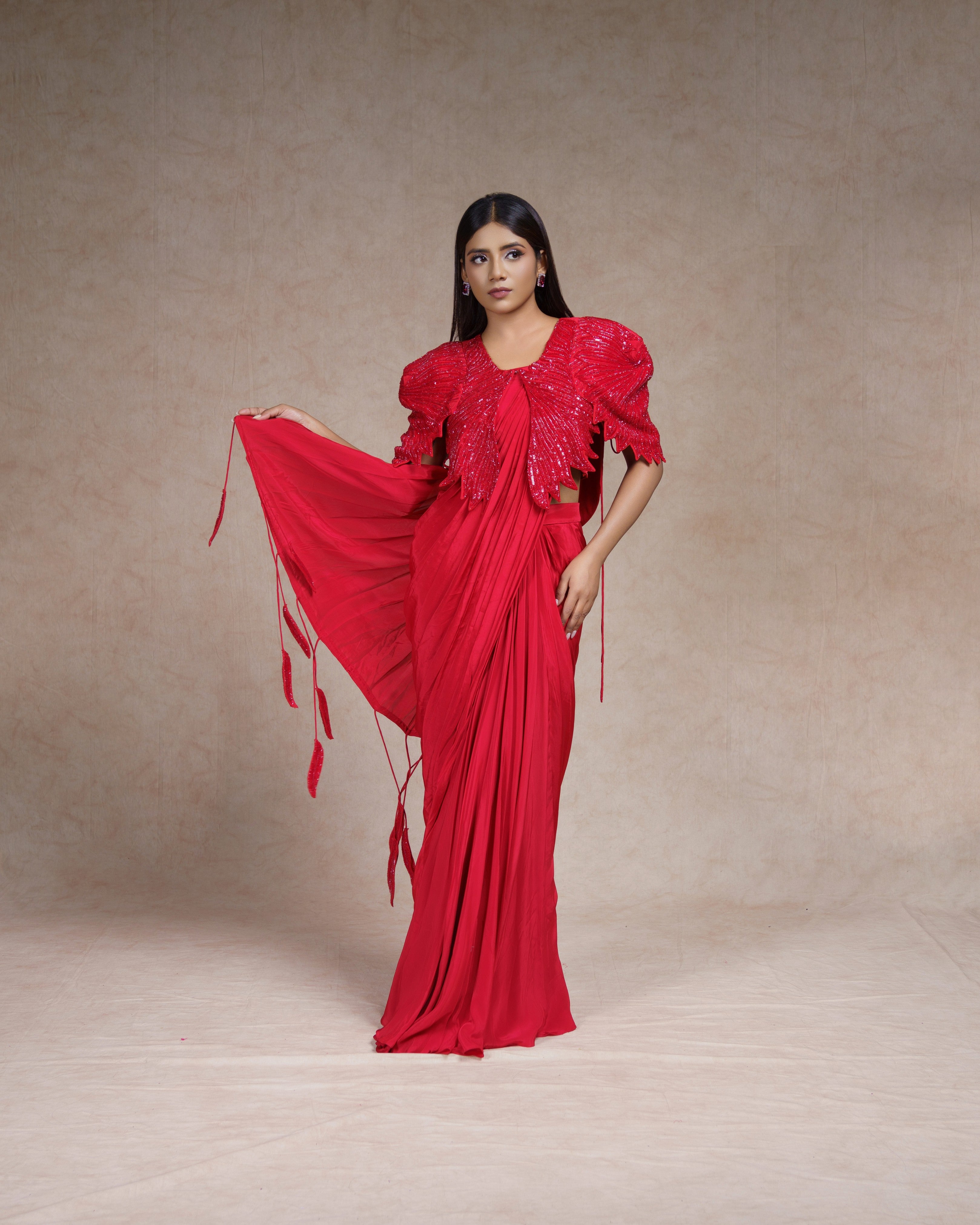 Red bat sleeve saree