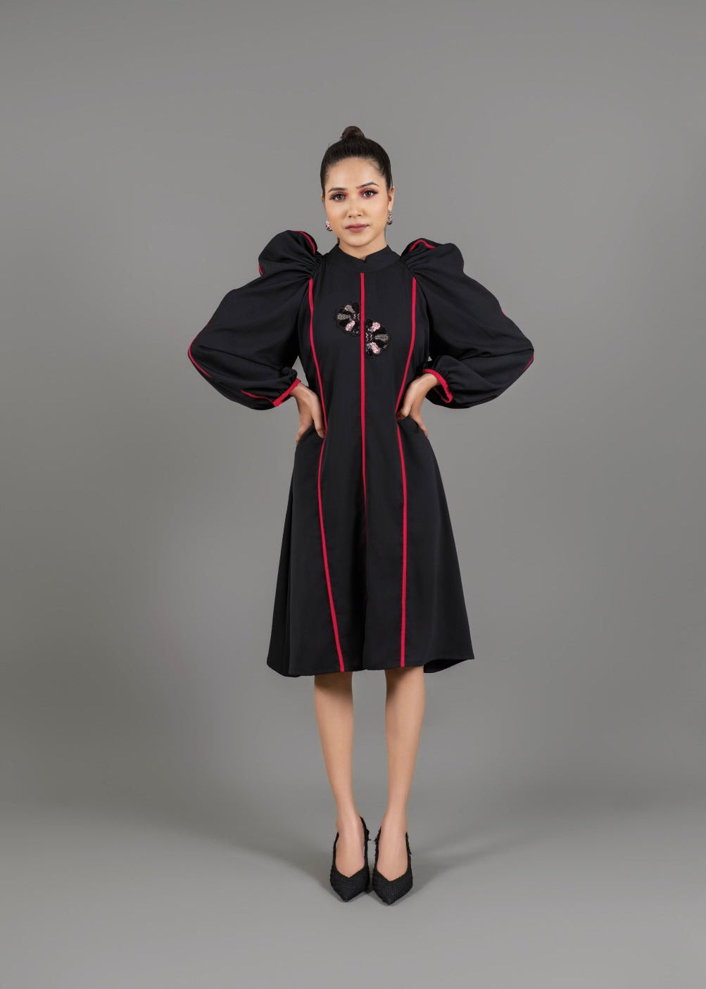 A line puff sleeve dress